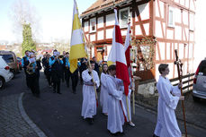 Feier der 1. Heiligen Kommunion in Sankt Crescentius (Foto: Karl-Franz Thiede)